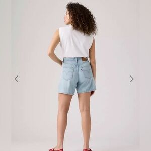 Levi's High Rise Women’s Baggy Shorts, Far and Wide (medium wash), 26